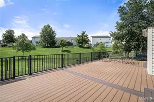 226 Charging Bear Dr, Wentzville, MO 63385 - Photo 28