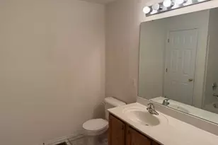 4329 Hollow Brook Ct, Florissant, MO 63034 - Photo 8