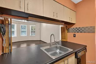 4317 Lindell Blvd, Saint Louis, MO 63108 - Photo 10