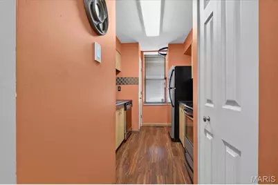 4317 Lindell Boulevard #D, Saint Louis, MO 63108 - Photo 6
