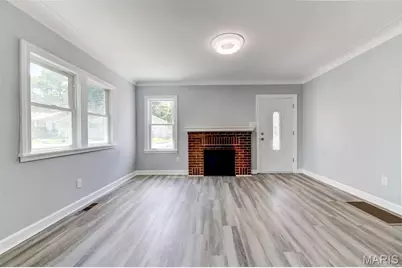 2412 Wallis Avenue, Overland, MO 63114 - Photo 20