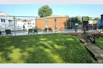 4243 Forest De Ville Drive, Oakville, MO 63129 - Photo 34