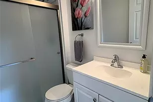 4243 Forest De Ville Dr, Oakville, MO 63129 - Photo 12