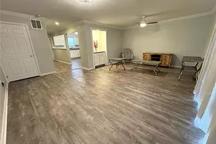 4243 Forest De Ville Dr, Oakville, MO 63129 - Photo 10
