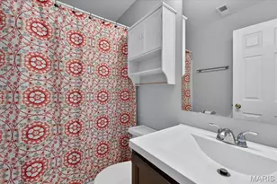 904 Sugar Lake Ct, Saint Peters, MO 63376 - Photo 10