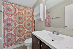 904 Sugar Lake Ct, Saint Peters, MO 63376 - Photo 18