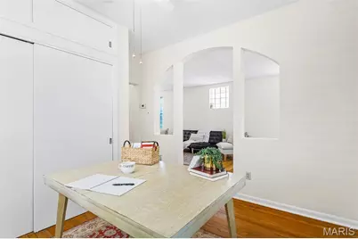 4317 Tyrolean Avenue, Saint Louis, MO 63116 - Photo 16