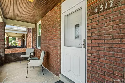 4317 Tyrolean Avenue, Saint Louis, MO 63116 - Photo 4