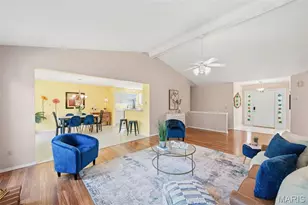 4455 Forder Oaks Dr, Saint Louis, MO 63129 - Photo 8