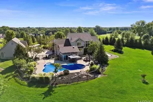 51 Addyston Pl Ct, Wentzville, MO 63385 - Photo 2