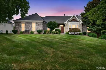 706 Abbottsford Court, Lake Saint Louis, MO 63367 - Photo 2