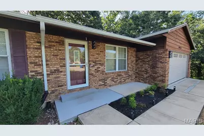 2018 San Pedro Drive, Unincorporated, MO 63010 - Photo 2