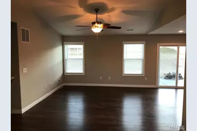 463 Honeysuckle Creek Drive, Wentzville, MO 63385 - Photo 2