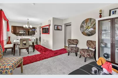 2565 Narraganset Drive, Florissant, MO 63033 - Photo 8