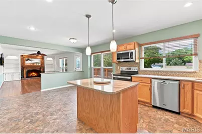 3927 Summerfield Parkway, Saint Charles, MO 63304 - Photo 6