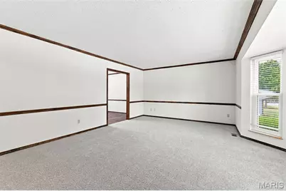 3927 Summerfield Parkway, Saint Charles, MO 63304 - Photo 12