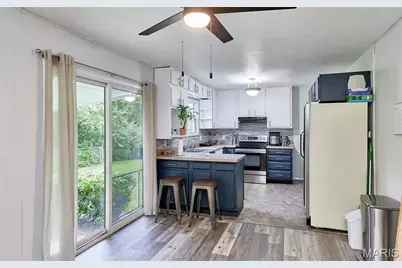 1800 Apple Blossom Court, Florissant, MO 63031 - Photo 12