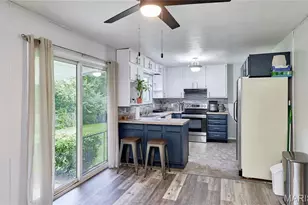 1800 Apple Blossom Ct, Florissant, MO 63031 - Photo 12