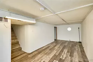 1800 Apple Blossom Ct, Florissant, MO 63031 - Photo 38