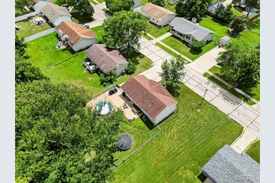 1329 Shallow Lake Drive, O'Fallon, MO 63366 - Photo 38
