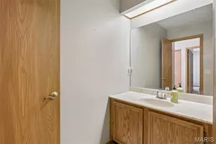 16054 Rose Wreath Ln, Florissant, MO 63034 - Photo 20