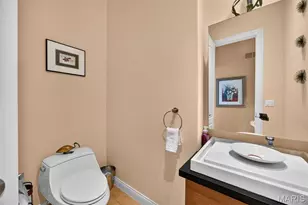 58 Chesterfield Lakes Rd, Chesterfield, MO 63005 - Photo 22