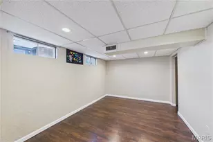 2395 Wedgwood Dr, Florissant, MO 63033 - Photo 14