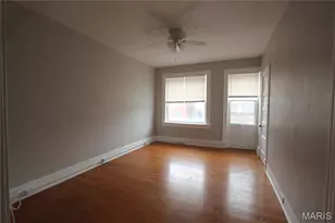 3504 Arsenal St, Saint Louis, MO 63118 - Photo 4