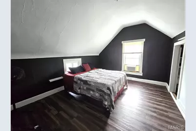 3438 Watson Road, Saint Louis, MO 63139 - Photo 12