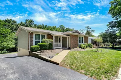 650 Towerwood Drive, Ballwin, MO 63021 - Photo 4