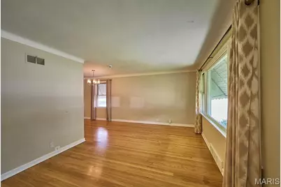5708 Fyler Avenue, Saint Louis, MO 63139 - Photo 4