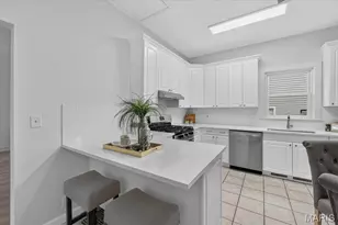 9351 Golden Gate Rd, Rock Hill, MO 63144 - Photo 12