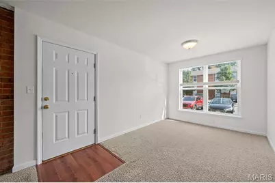 1934 Greenpoint Drive #203, Kirkwood, MO 63122 - Photo 4