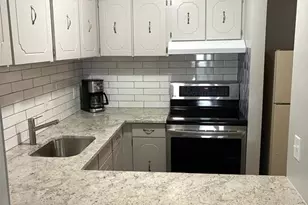 1190 Calley Dr, Saint Louis, MO 63125 - Photo 6