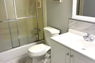 1190 Calley Dr, Saint Louis, MO 63125 - Photo 14