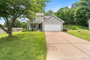 1016 Cross Creek Dr, Imperial, MO 63052 - Photo 4