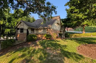 2270 Rule Ave, Maryland Heights, MO 63043 - Photo 32
