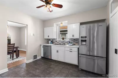 5733 Finkman Street, Saint Louis, MO 63109 - Photo 10