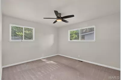 200 Falcon Drive, Florissant, MO 63031 - Photo 30