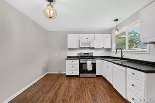200 Falcon Dr, Florissant, MO 63031 - Photo 18