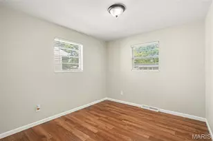 1820 Violet Dr, Florissant, MO 63031 - Photo 8