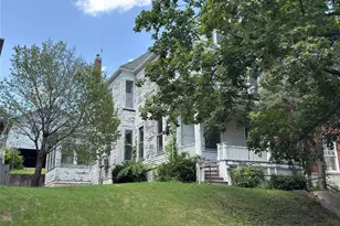 914-914 A Center St, Hannibal, MO 63401 - Photo 1