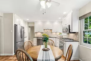 811 Weatherwood, Manchester, MO 63021 - Photo 30