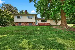 3820 Berview Ln, Saint Louis, MO 63125 - Photo 1