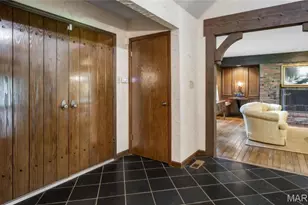 56 Meadowbrook Country Club Estate, Ballwin, MO 63011 - Photo 6