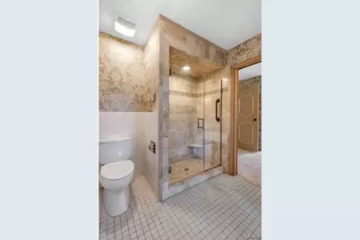 56 Meadowbrook Country Club Estate, Ballwin, MO 63011 - Photo 12