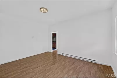4107 Schiller Place, Saint Louis, MO 63116 - Photo 8