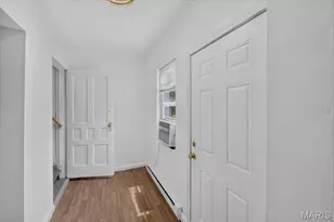 4107 Schiller Pl, Saint Louis, MO 63116 - Photo 4