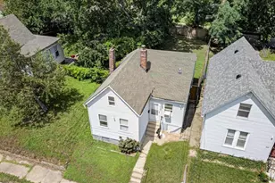 4107 Schiller Pl, Saint Louis, MO 63116 - Photo 4