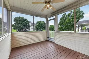 51 Huntgate Dr, Saint Peters, MO 63376 - Photo 4